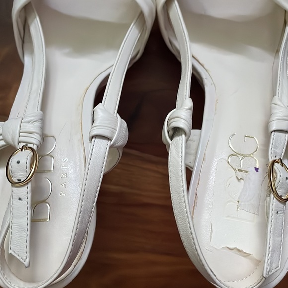 BCBG heels - Picture 6 of 6